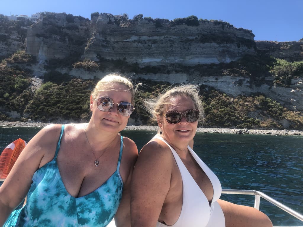 Barbara T. — Open Up Italy — Ponza · August